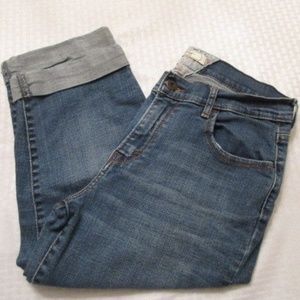 Levis Capri Denim Jeans Size 10 Cropped  Stretch